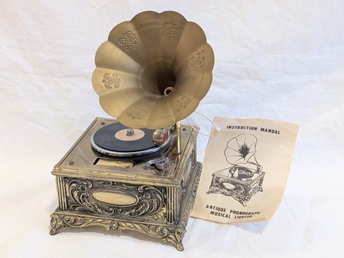 Vintage gramophone - vintage, /