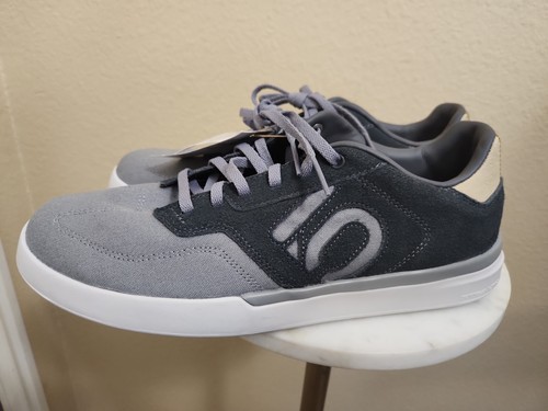 Nwob men size adidas five - nwob,