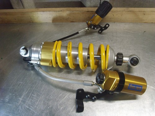 Yamaha mt09 2024 ohlins - yamaha,