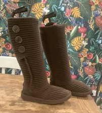 UGG Classic Cardy Knit Brown