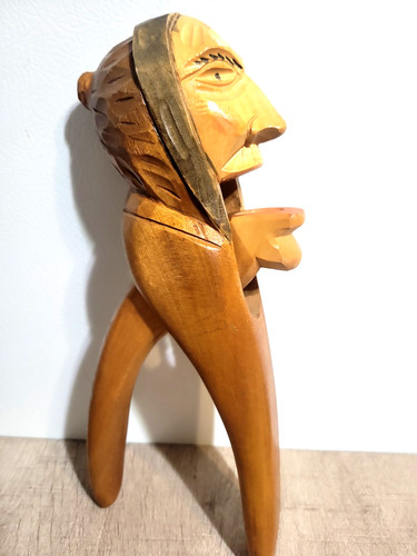Vtg hand carved wood black - vtg,