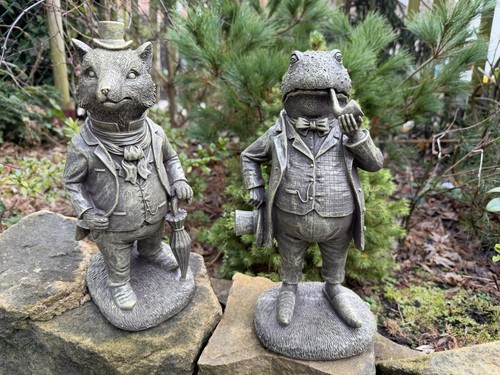 Toad resin garden statue - toad,