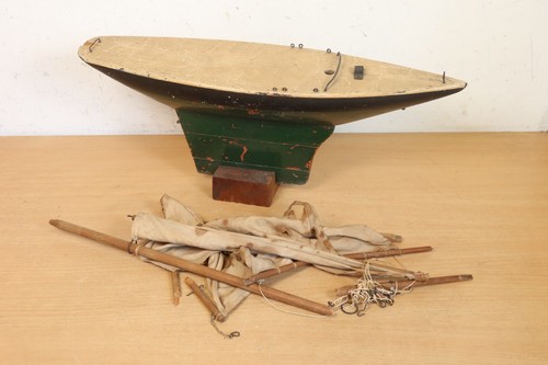 Early wooden pond - early, yacht