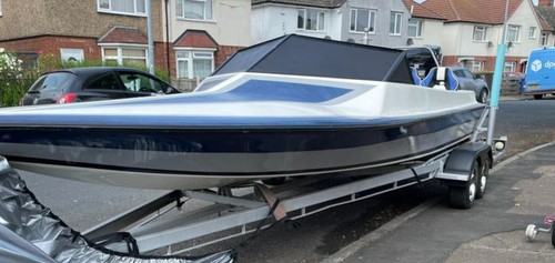 Skiboat seats excellent - skiboat,