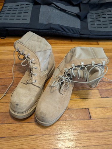 Army surplus desert combat - us,