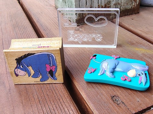 Disney eeyore trinket - disney,