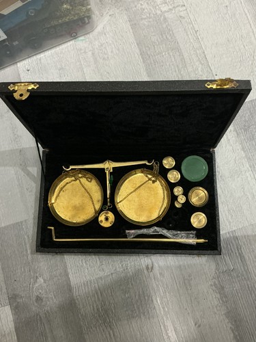 Jewellers apothecaries - jewellers, or