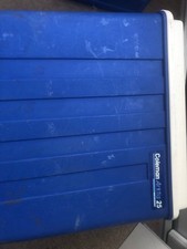 Coleman Arktis 25 Coolbox 25 Cool Box Blue White Camping Picnics Beach Festivals