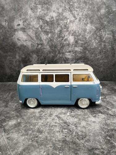 Lil bratz camper - camper, 2004