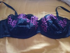 38b Vintage Florence and Fred Bra. Removable Straps. No Padding Underwired.