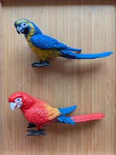 2 No. Macaw Parrot Figures