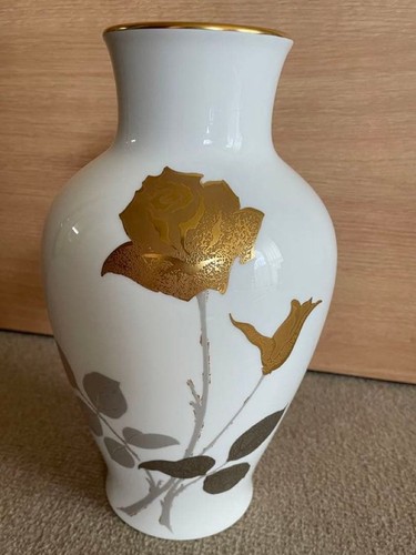 Okura porcelain flower vase - okura,