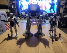 Neca Robocop Figure Bundle