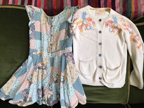 Beautiful girls clothing age - clothing,