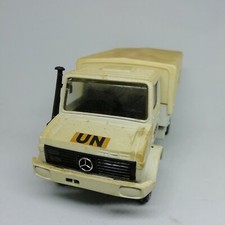 Solid mercedes unimog - mercedes, un