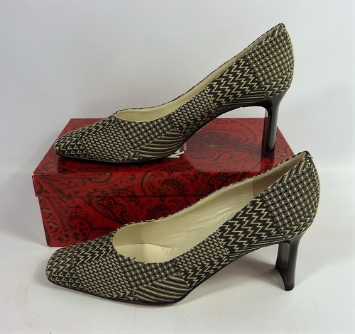 Pair pre loved women - pair, women's