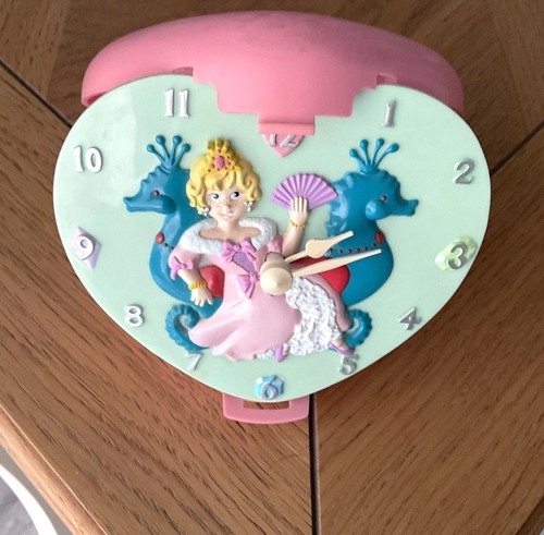 Vintage polly pocket travel