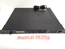 ROLAND R-8M Total Percussion
