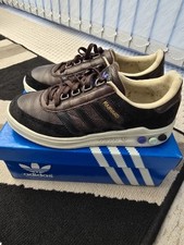 VINTAGE ADIDAS BROWN HARVARD TRAINERS. SIZE UK 6. GOOD USED CONDITION. 