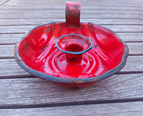 Red enamel round chamberstick - red,