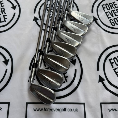 Titleist t250 irons - 5, pw