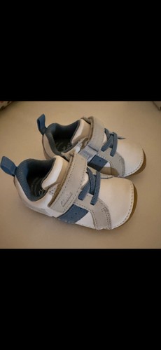 Clarks tiny park - park, blue