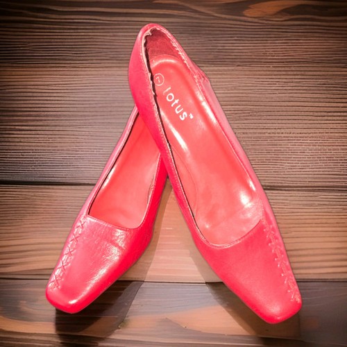 Lotus shoes leather hand - shoes,,