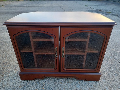 Unit possibly rosewood - tv,