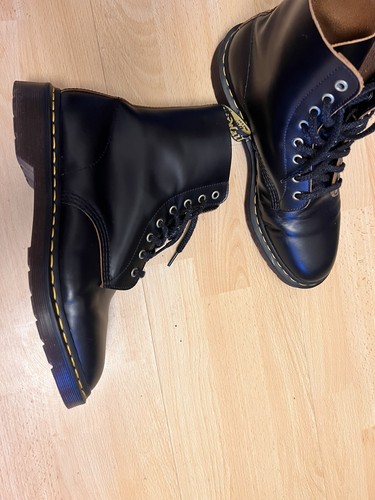 Doc martens 1460 hole - martens,