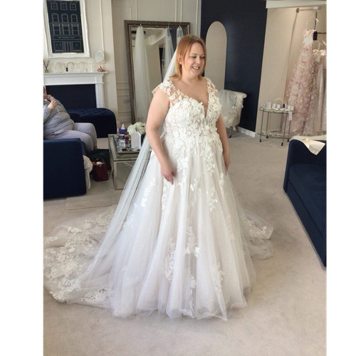 Ivory line plus size - ivory, lace