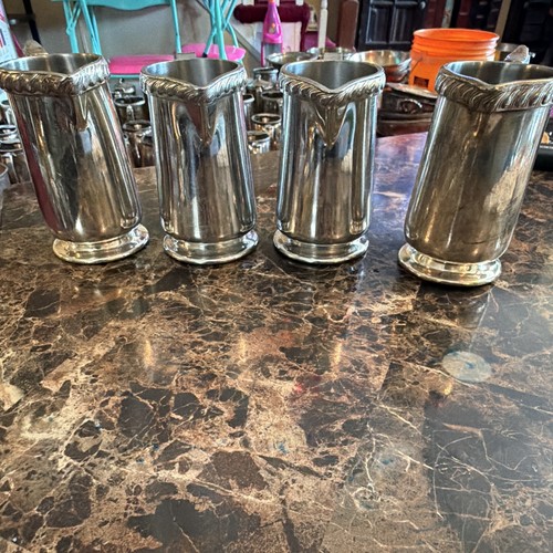 Set silverplate metal - of, 4