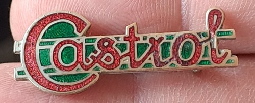 Vintage castrol enamel - enamel, lapel