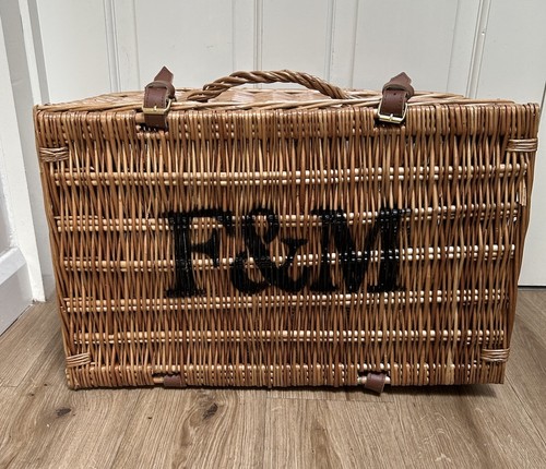 Medium picnic basket - f&m,