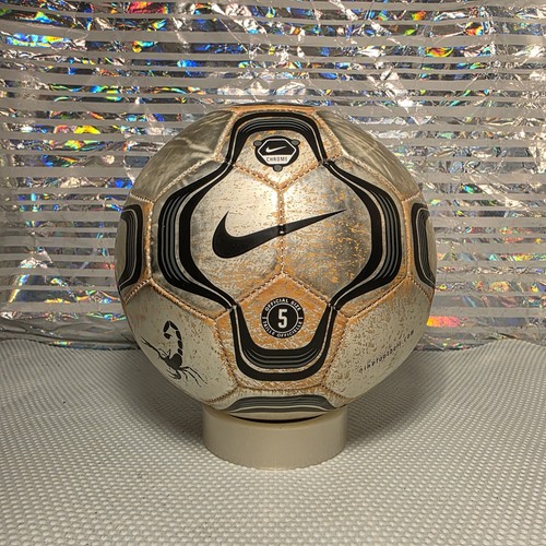 Official nike scorpion ko - x1,