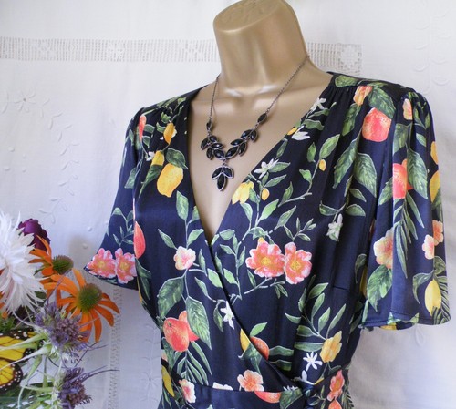Monsoon pre owned - 👗******monsoon, pre-owned