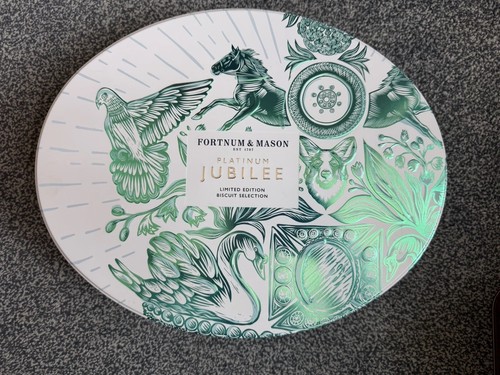 Fortnum mason queen - &,