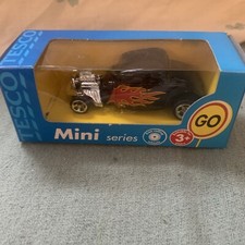 Maisto 1934 Ford Hot Rod Black with Flames 1:64 Diecast - NIB Mint