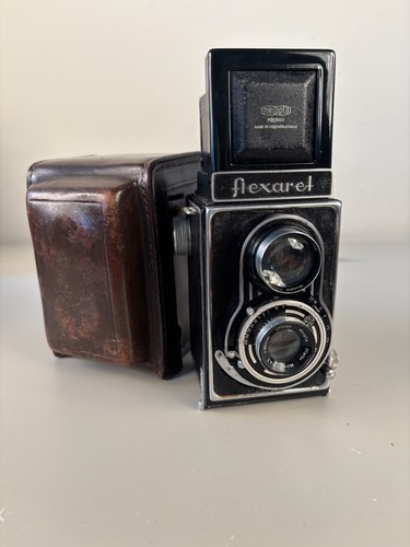 Flexaret twin lens - reflex,