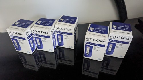Accu chek aviva blood - x, accu-chek