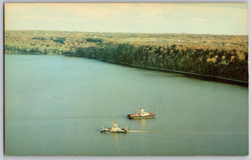 Postcard the glenora - the,