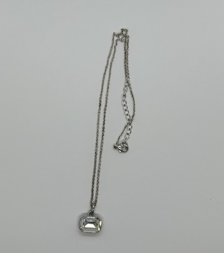 Vintage silver tone necklace - silver,