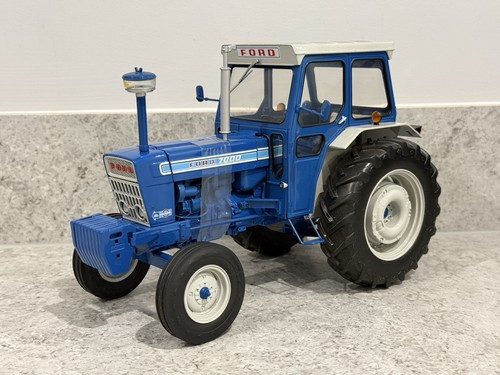 Universal hobbies ford 7000 - universal,