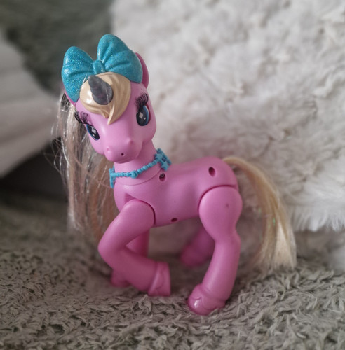 Little pony unicorn - little,