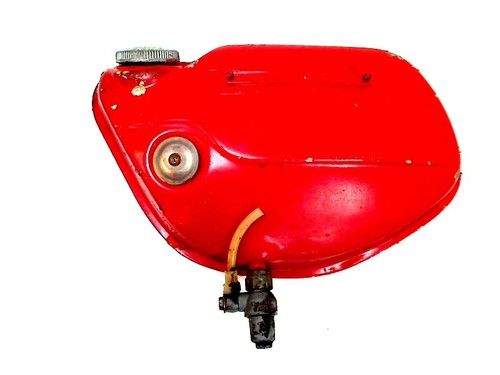 Oil tank suzuki - suzuki, t