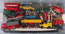 VINTAGE DIECAST TOYS LOT