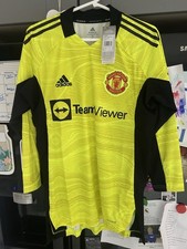 adidas Manchester United