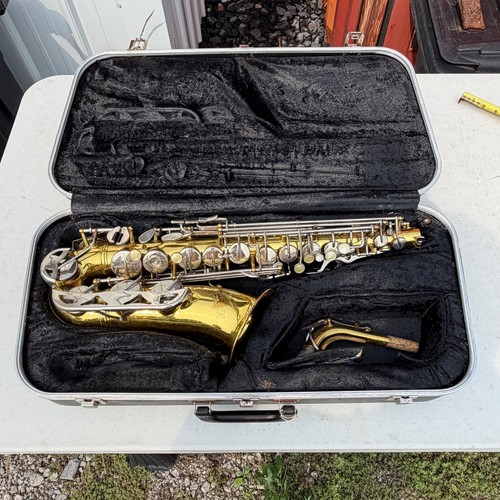 Conn 20m alto saxophone - conn,