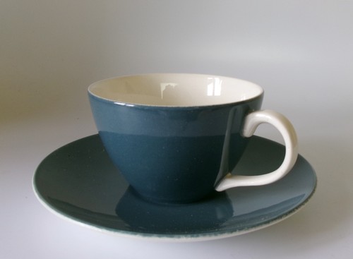 Poole cameo blue moon - poole, cup