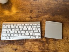 Apple Magic Keyboard &