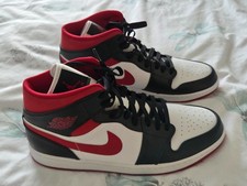 Nike Air Jordan 1 Mid - UK